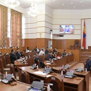 80 хоног хуралдаж, 341 хууль, 44 тогтоол баталсан Монгол Улсын Их Хурлын 2022 оны хаврын ээлжит чуулган хаалаа