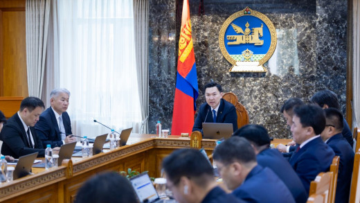 ЗГ: Гэр бүлийн хөгжлийг дэмжих тухай хуулийн төслийг хэлэлцэж байна